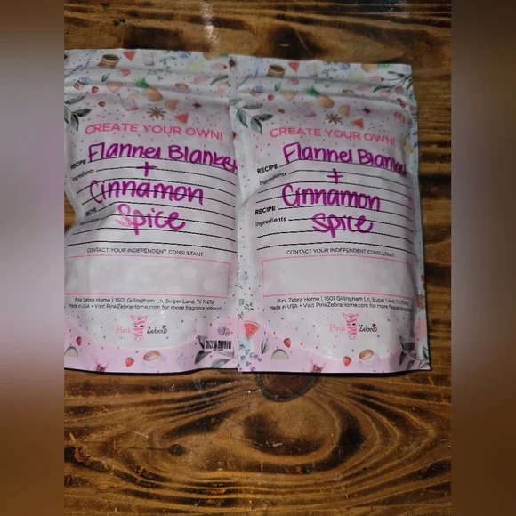Pink Zebra Flannel Blanket and Cinnamon Spice Set - Picture 1 of 1